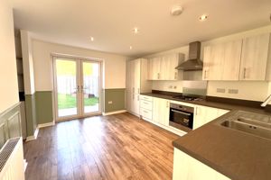 Photo 14- click for photo gallery